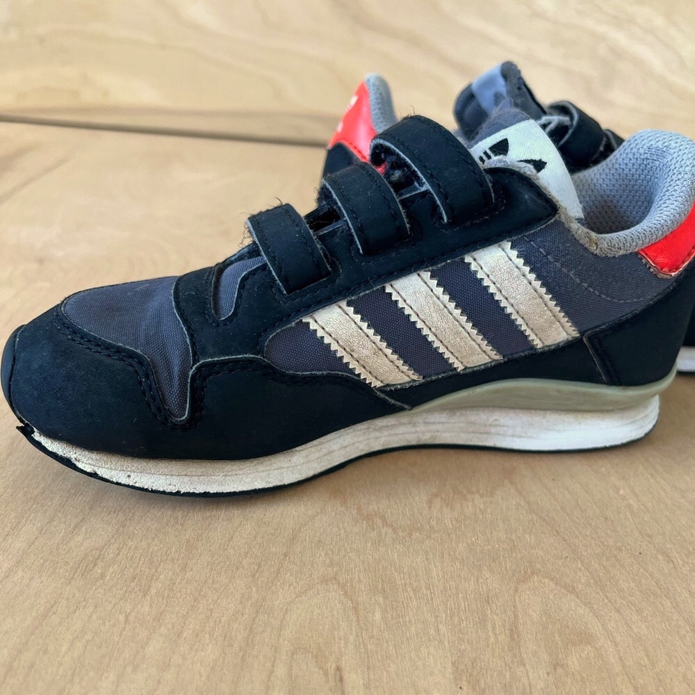 Adidas Kids Black and Gray Sneakers With Velcro Enclosures - Picture 6 of 10